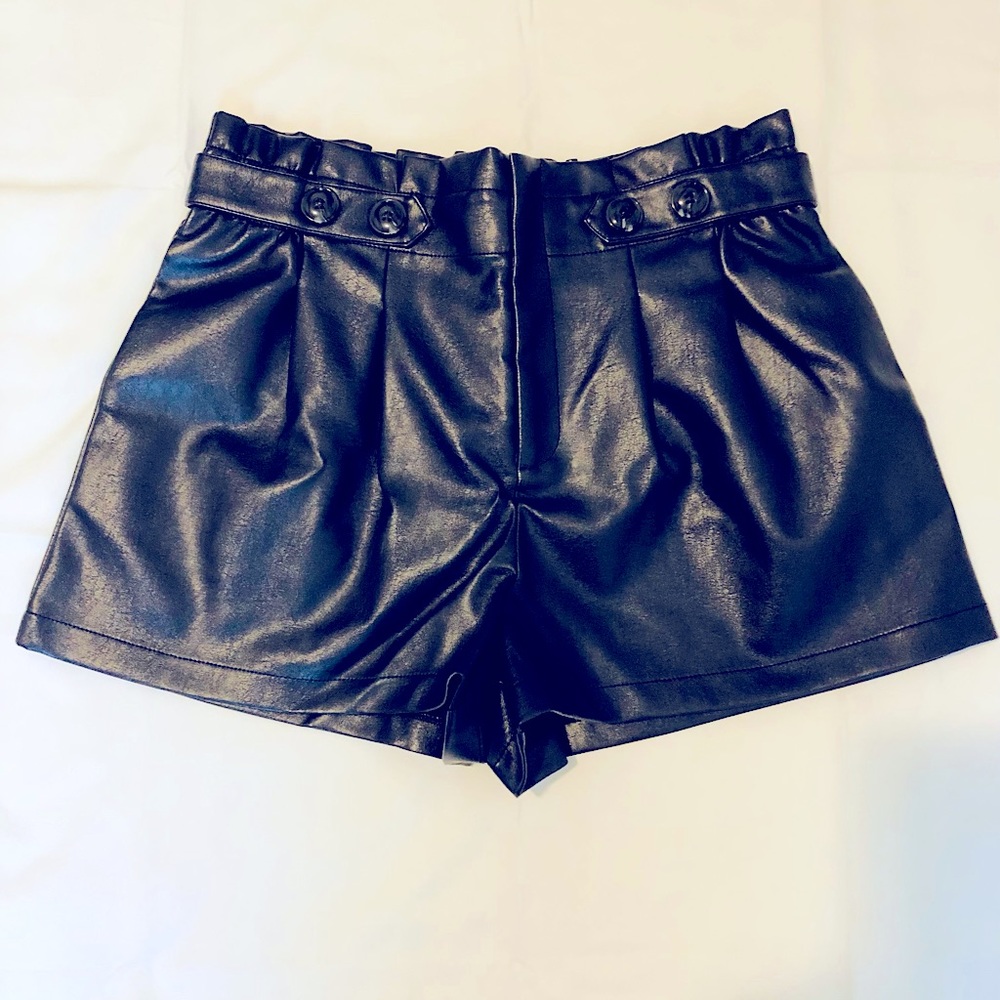 Versona Dark Blue, Size Large, 100% Rayon Coating, 100% Polyurethane.